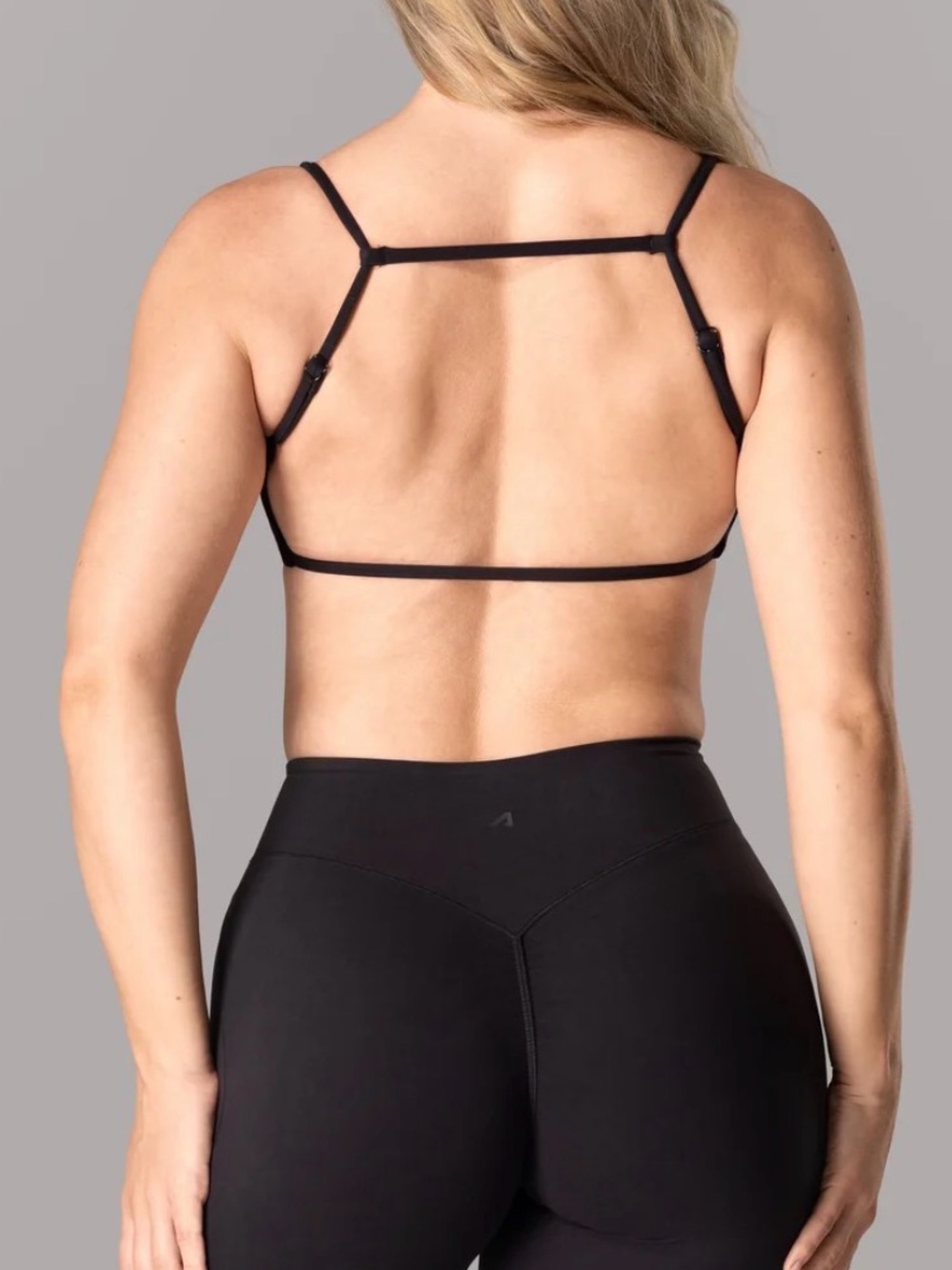 Alphalete Black Vic Bra XS
